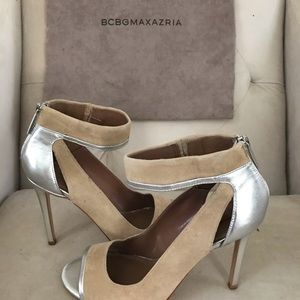🔥BCBG MAXAZRIA Charlotte Ankle Strap Pump🔥Sz 9